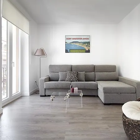 Baihouse By Feelfree *